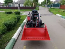 Міні-навантажувач фронтальний Доброслав 300